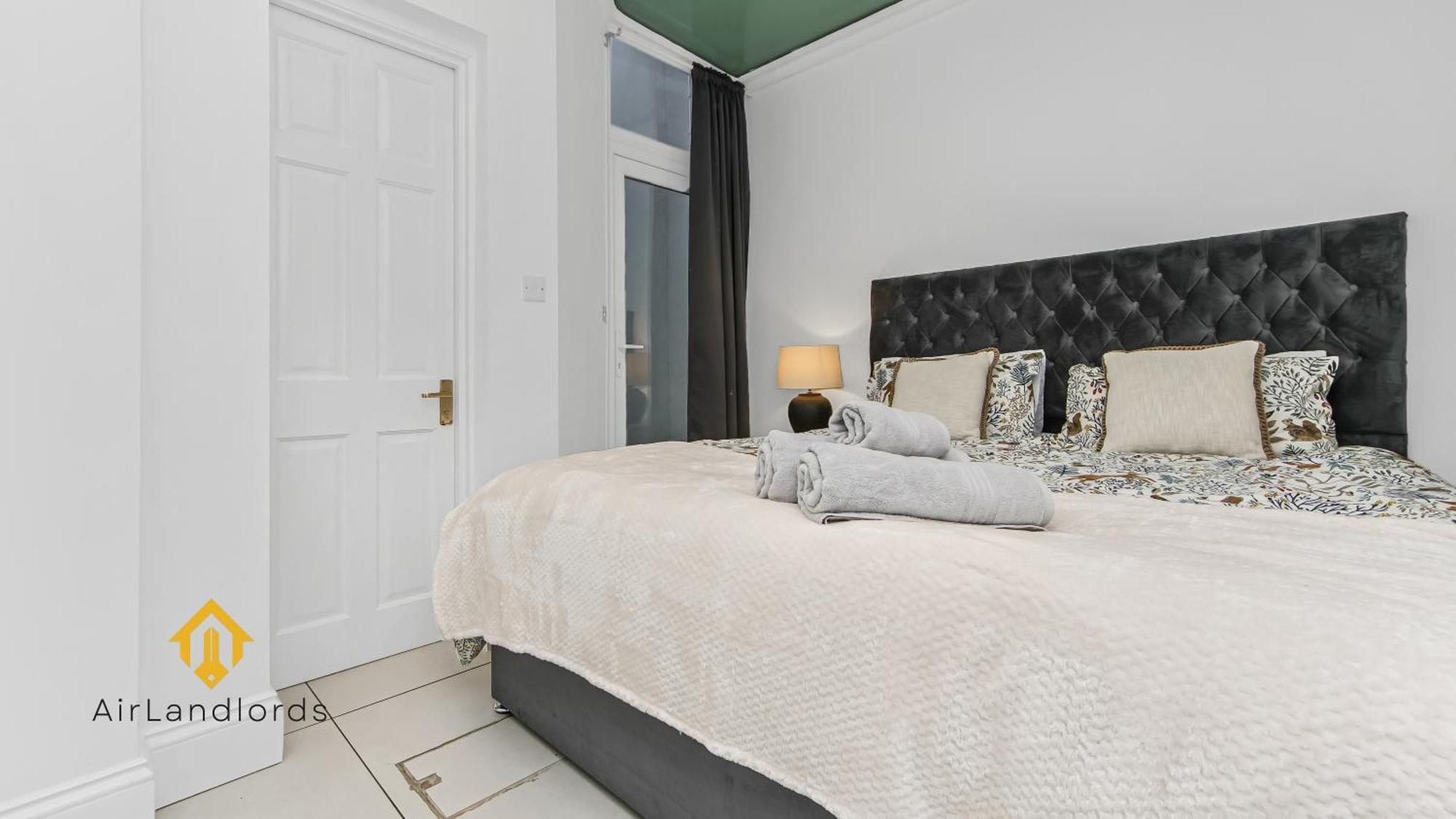 Exceptional 4 Bedroom House Paddington Station! Londra Esterno foto